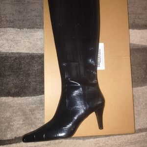 Elegant Black Knee-High Women's Boots